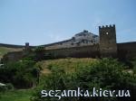 Вид с дороги Генуэзская крепость  Достопримечательности Украины - Архитектурные сооружения  (2)