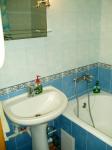 Ванная комната (ванна, зеркало, умывальник) снять квартиру почасово Киев