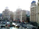 Вид с балкона на Майдан Незалежности - 2 сниму посуточно в киеве
