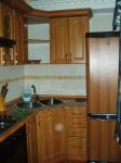 Кухня *(рабочая стенка - 2) Трехкомнатная квартира , Днепровский, ул  В Совета 28,