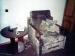 Комната (кресло, журнальный столик) Квартиры посуточно Киев дружбы народов