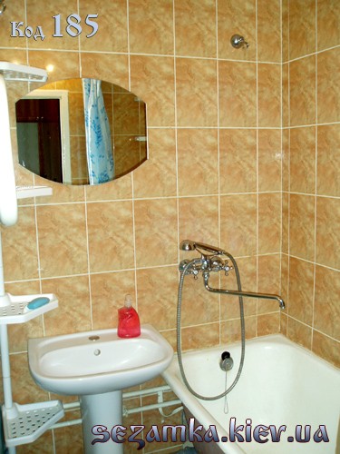 Ванная комната Ванная комната посуточно двухкомнатная Дарница в Киеве 