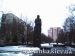 Общий вид памятника Н.Гоголь  Достопримечательности Киева - Памятники, барельефы  (194)