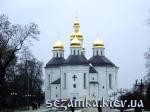 Подходя к храму Катериненская церковь  Достопримечательности Украины - Культовые сооружения  (123)