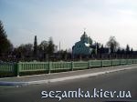 Вид с перекрестка Храм в с. Микуличи  Достопримечательности Украины - Культовые сооружения  (123)